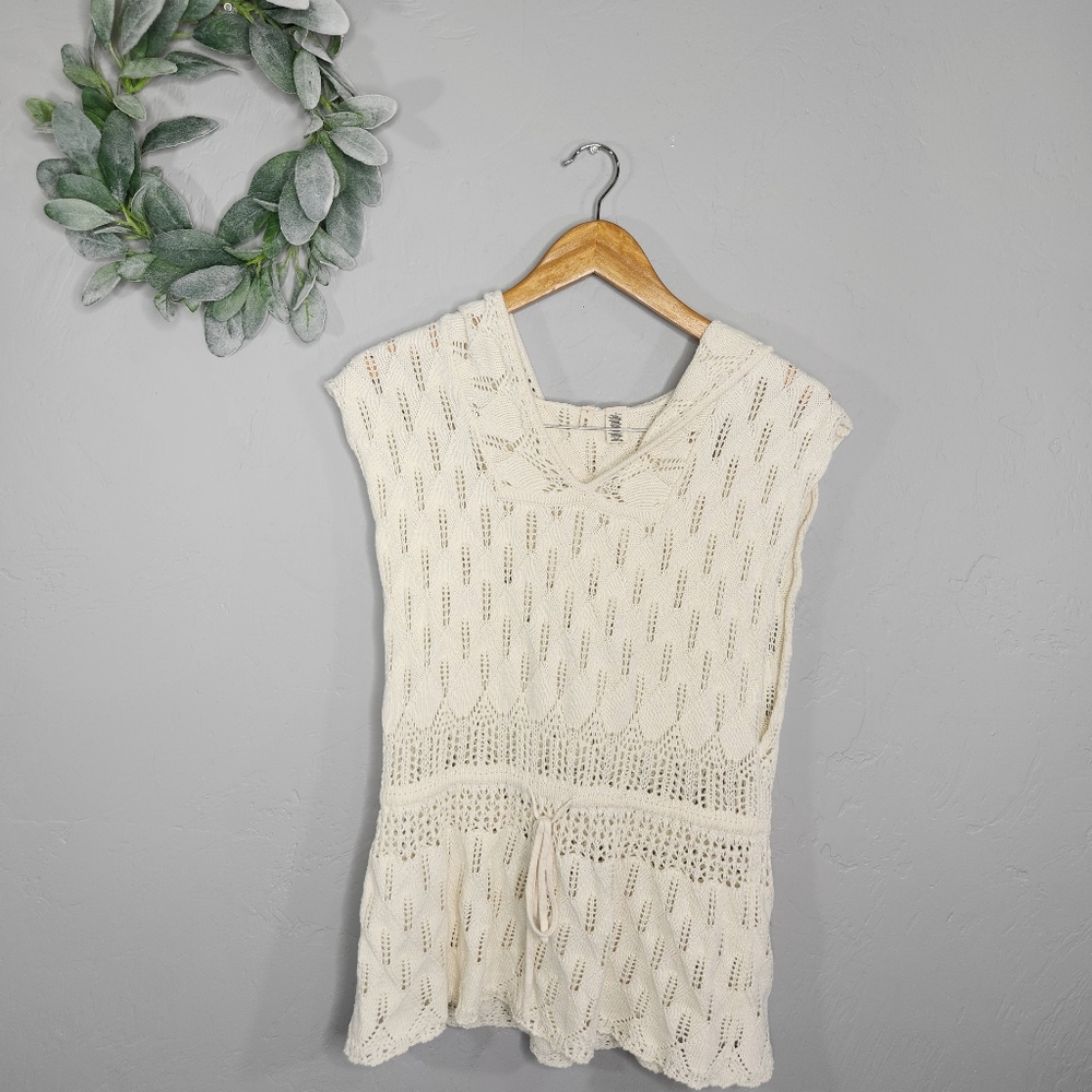 Anthropologie Moth Crochet Short Sleeve Hooded Top